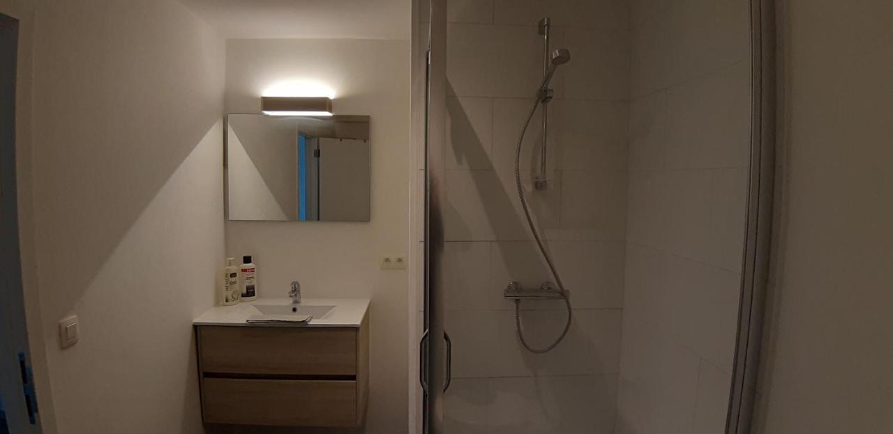 Appartement Duplex Pour 3-4 Personnes A Ciney Ngoại thất bức ảnh